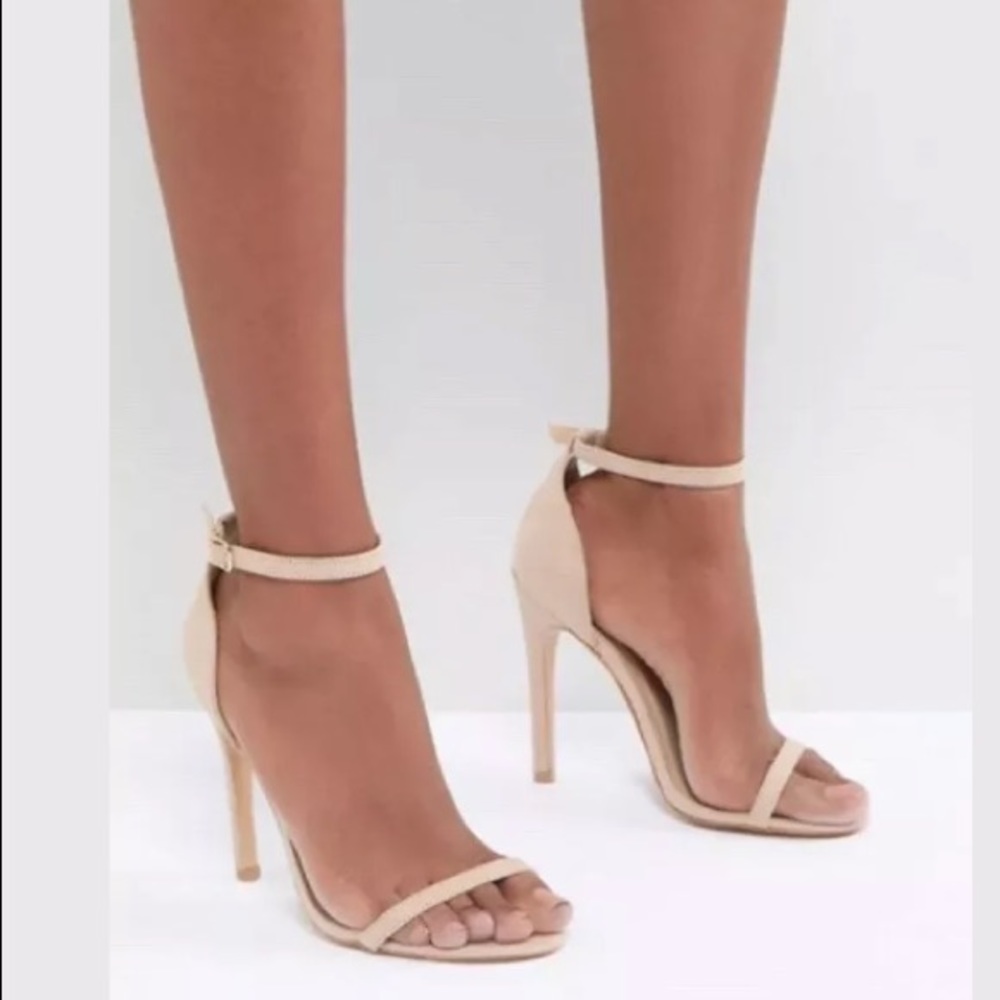 NEW!! TRUFFLE COLLECTION Barely There Sandals